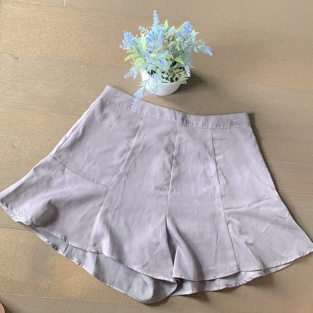 ASTR Silky High Waisted Flowy Shorts